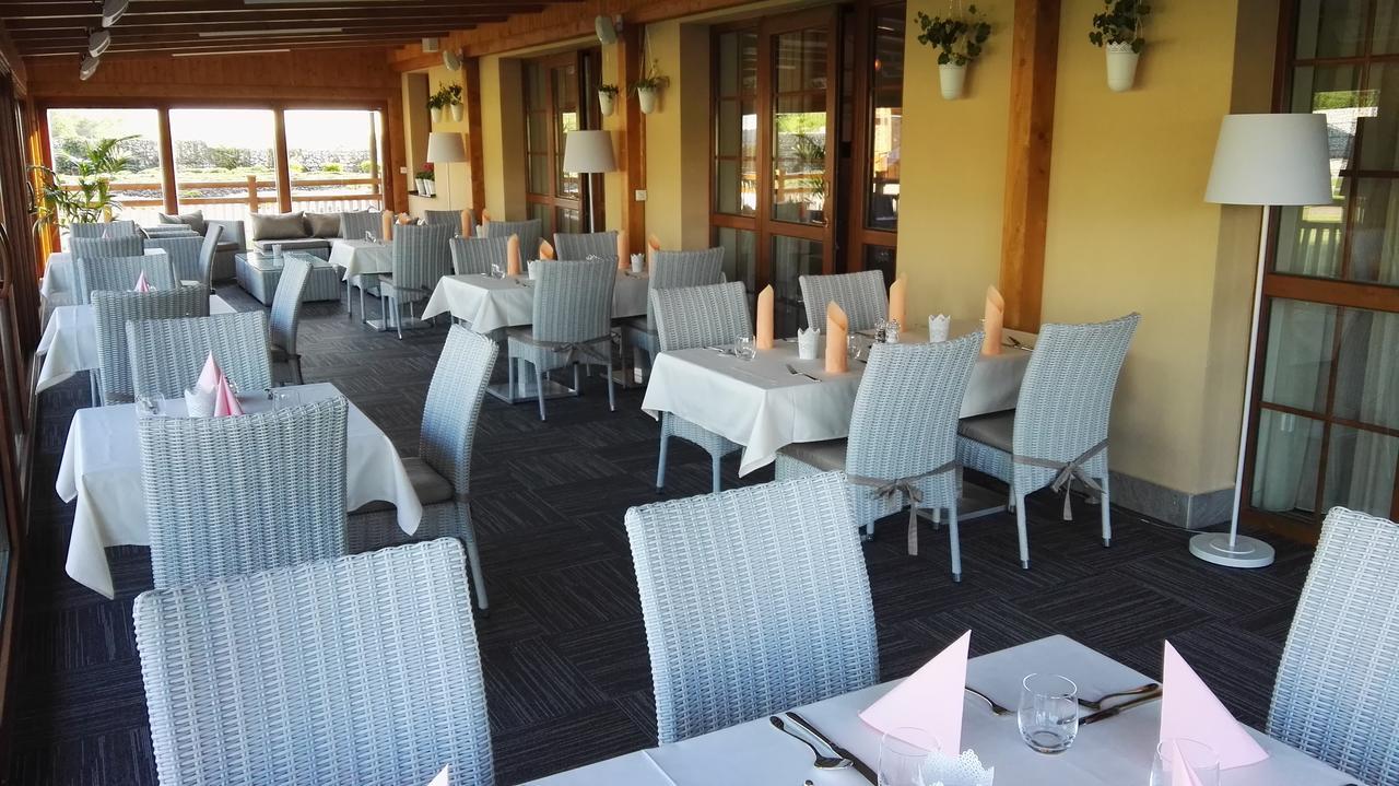 Malvazia Hotel Prievaly Luaran gambar