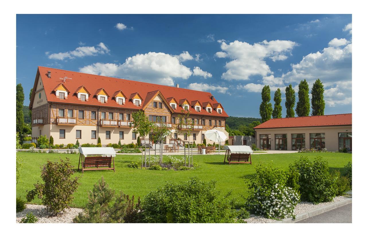 Malvazia Hotel Prievaly Luaran gambar