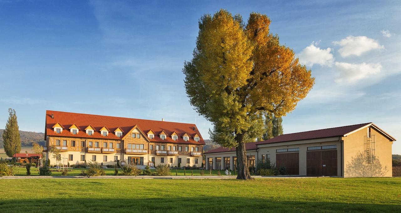 Malvazia Hotel Prievaly Luaran gambar